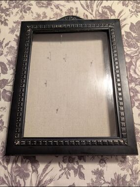 Classic Black Decorative Shadowbox Picture Frame With Pins